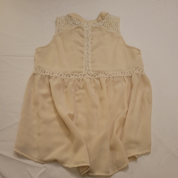 💵3/$20 Vintage Lace Embellished Sleeveless Tank. Size Small - Picture 11 of 14